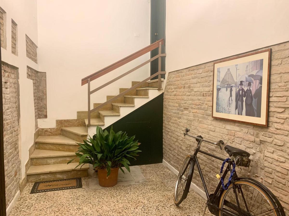 Casa Colomba Leilighet Ferrara Eksteriør bilde